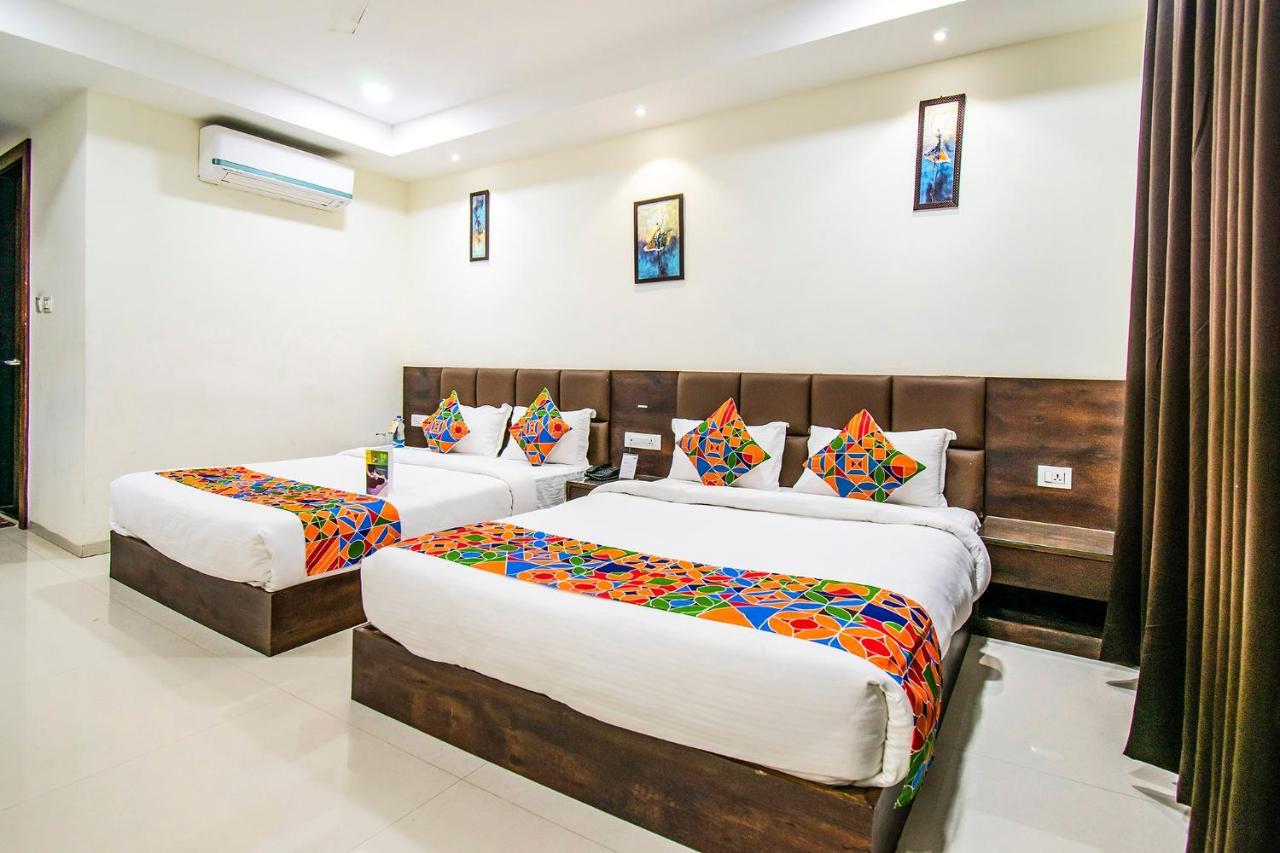 Fabhotel Amrit Greens Indore Airport Zewnętrze zdjęcie