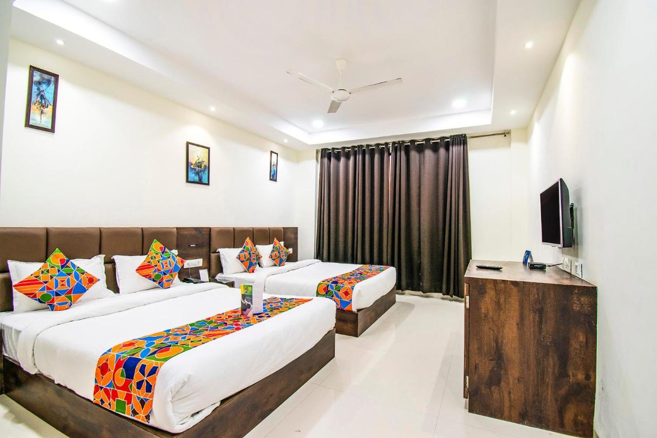 Fabhotel Amrit Greens Indore Airport Zewnętrze zdjęcie